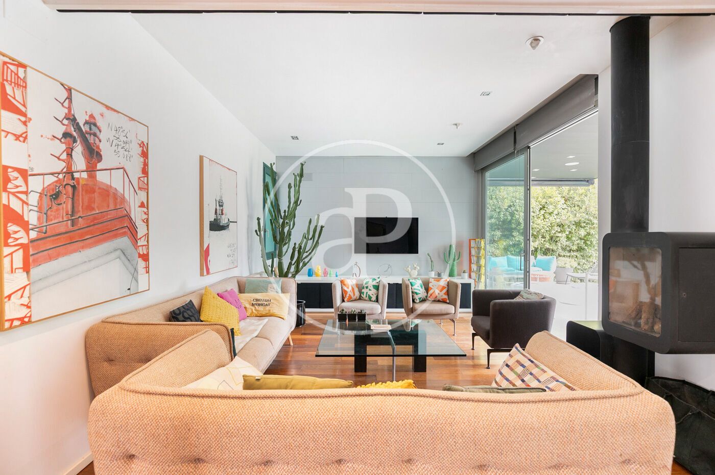 Sala d'estar de Casa o xalet de lloguer en  Barcelona Capital amb Aire condicionat, Calefacció i Jardí privat