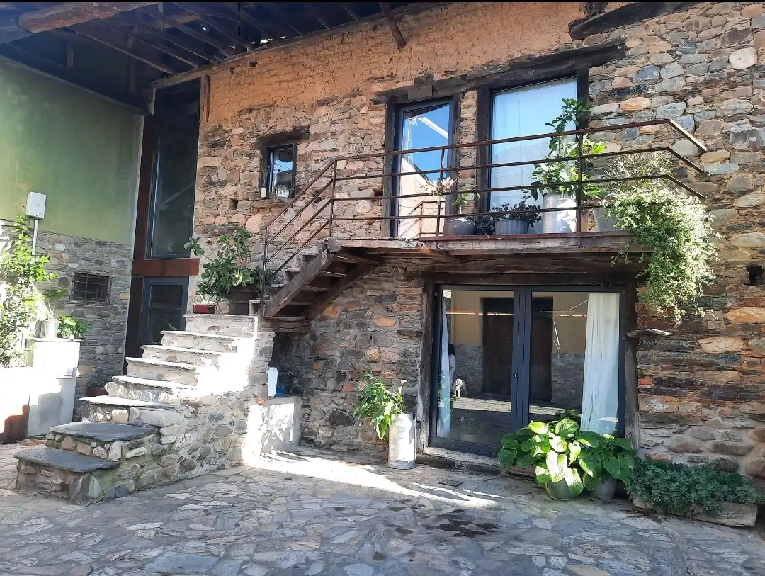 Exterior view of Country homes for sale in Cacabelos  with Furnished, Balcony and Internet