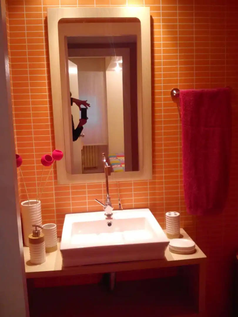 Bathroom of Flat for rent in Zaragoza  with Heating, Parquet flooring and Furnished