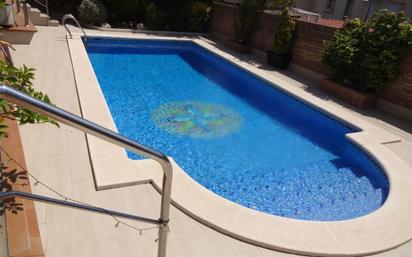 Swimming pool of House or chalet for sale in Rubí  with Air Conditioner, Terrace and Swimming Pool