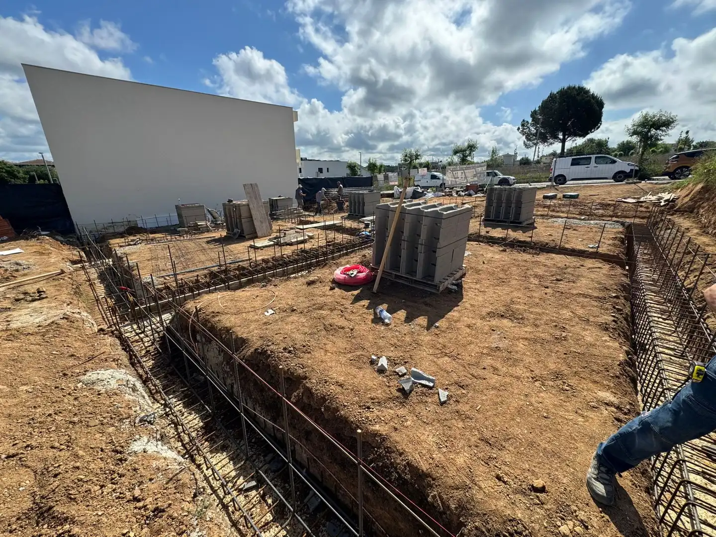 Aparcament de Casa adosada en venda en Sils amb Aire condicionat, Calefacció i Jardí privat