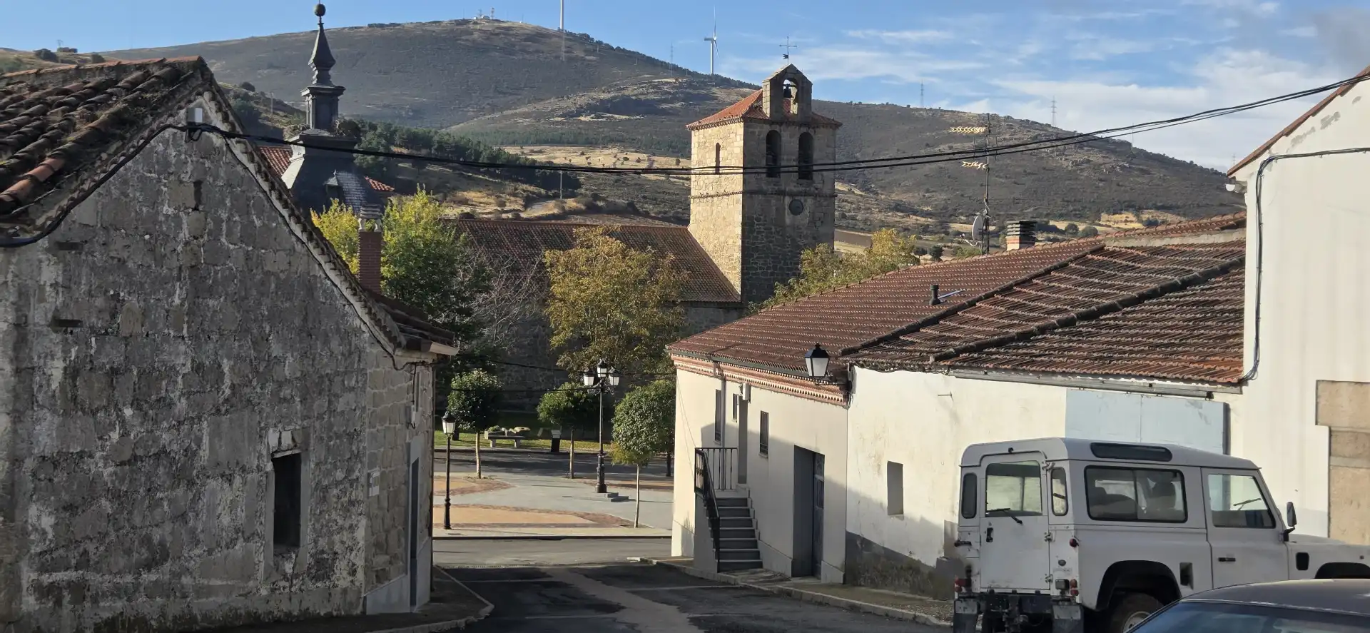 Vista exterior de Finca rústica en venda en Santa María del Cubillo, Ávila
