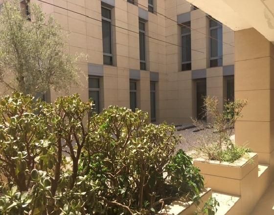 Vista exterior de Oficina en venta en  Sevilla Capital