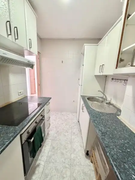 Cuina de Pis en venda en Torremolinos amb Aire condicionat i Moblat