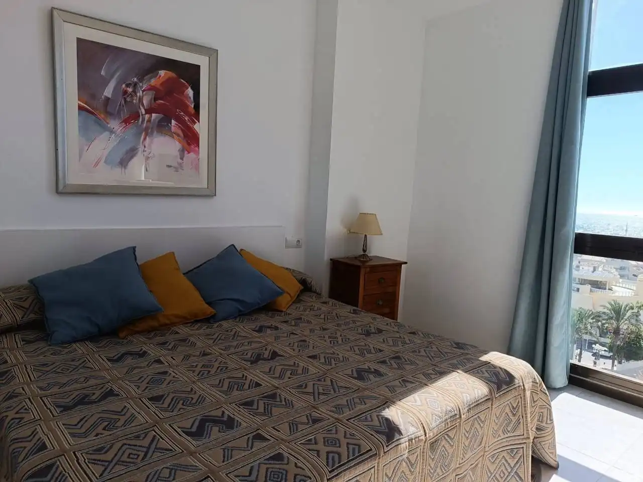 Schlafzimmer von Wohnungen zur Miete in Benalmádena mit Klimaanlage, Terrasse und Möbliert