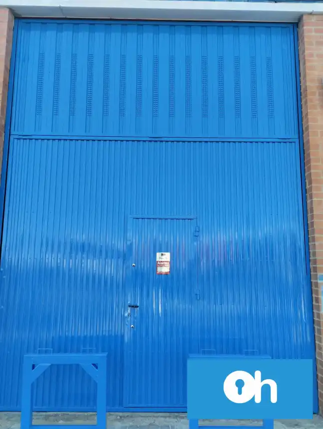 Industrial building for sale in Nuevo Parque - Los Rosales - Tráfico Pesado, imagen 2