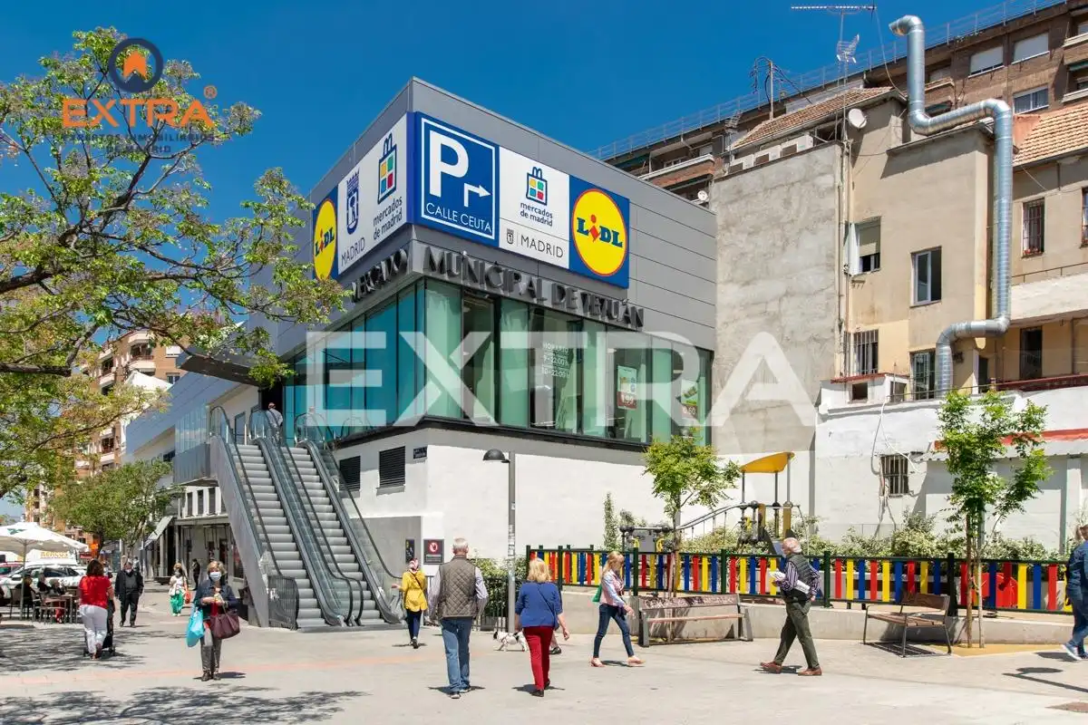 Parkplatz von Wohnung zur Miete in Madrid mit Klimaanlage, Heizung und Gemeinschaftspool