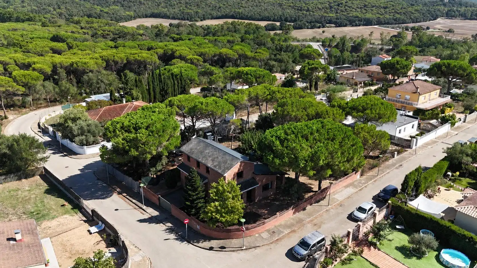 Detached house with pool for sale in Carrer Carrer Lluna, imagen 2
