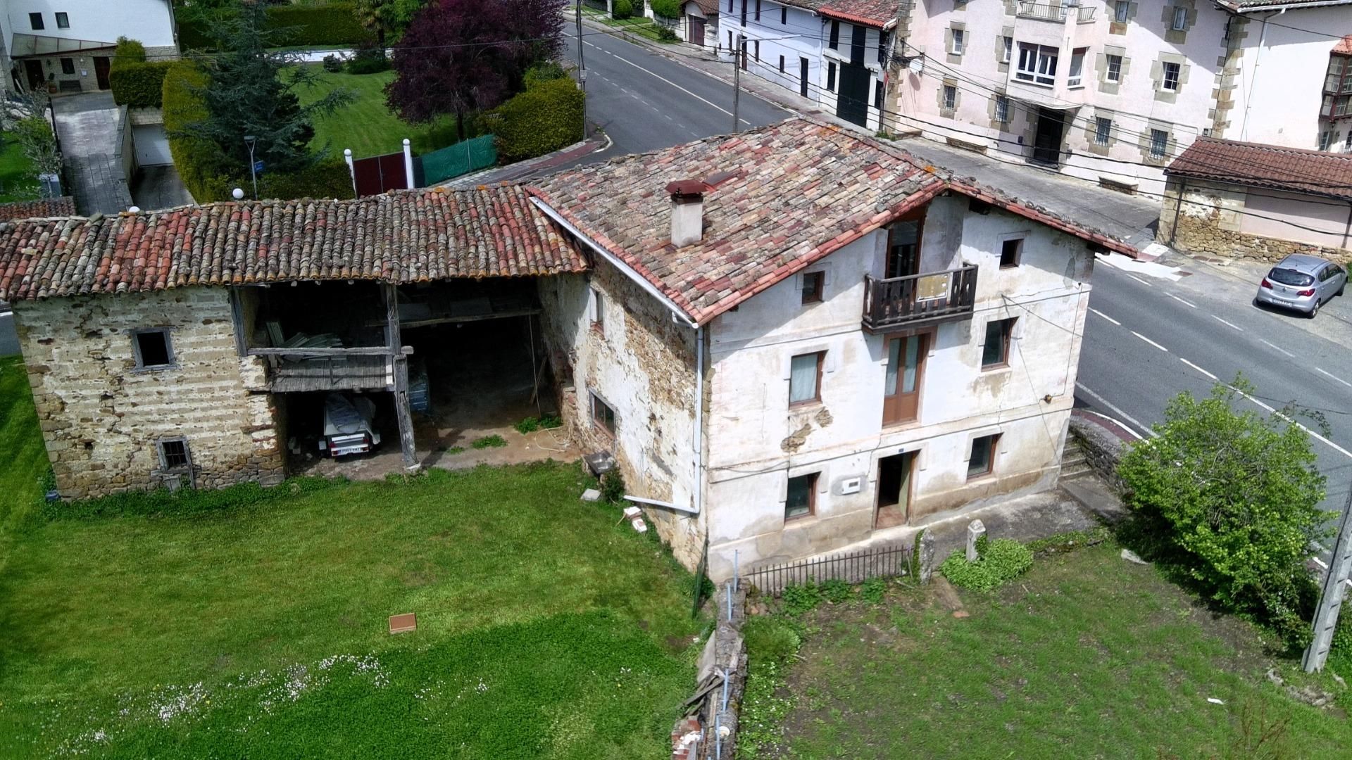 Exterior view of Country house for sale in Zuia  with Private garden and Storage room