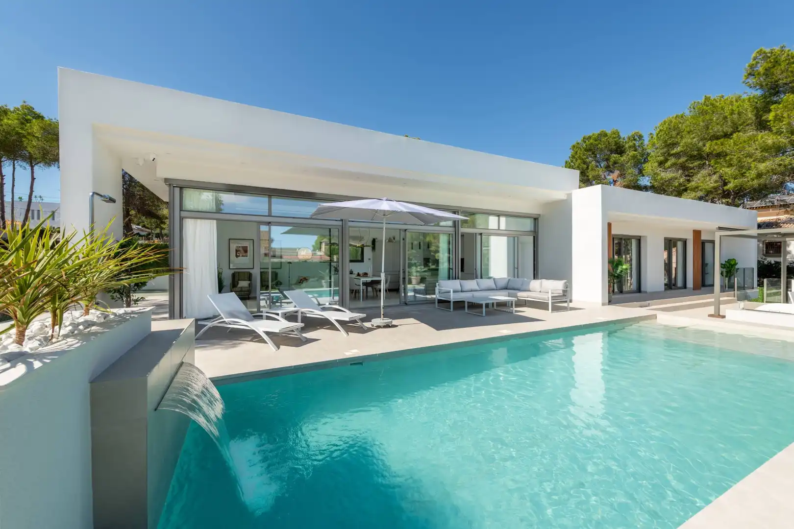 Villa mit Pool zum Verkauf in Calle Calle Jinjolero 5