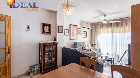 Traumatología zona. Piso 4 dormitorios, 2 baños. Calefacción central. Plaza de aparcamiento y trastero., imatge 4