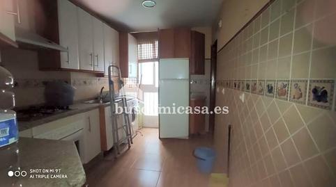 Foto 3 de Piso en venta en Almendros Aguilar, 63, Ctra. Circunvalación - La Magdalena, Jaén