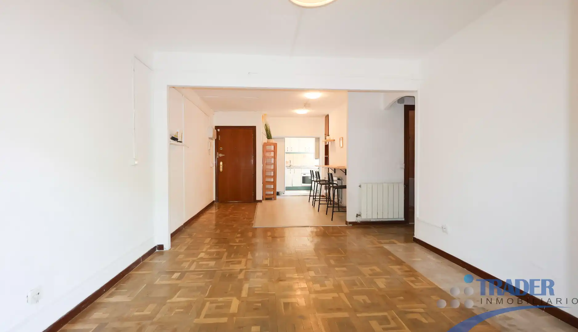 Piso en venta en Leganés con Jardín privado, Terraza y Balcón