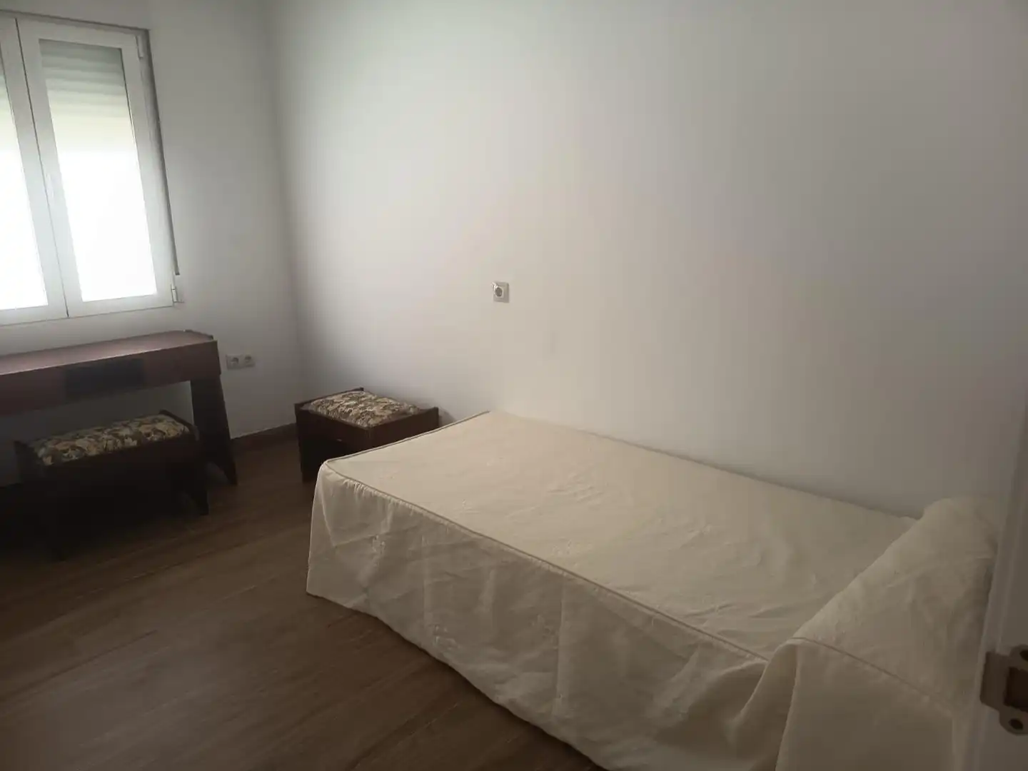 Schlafzimmer von Erdgeschoss zur Miete in Catarroja