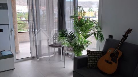 Foto 2 de Apartamento en venta en Los Cristianos, Arona