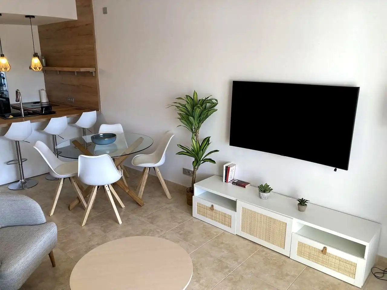 Wohnung zur Miete in Del Mulhacén, Golf Valle Este
