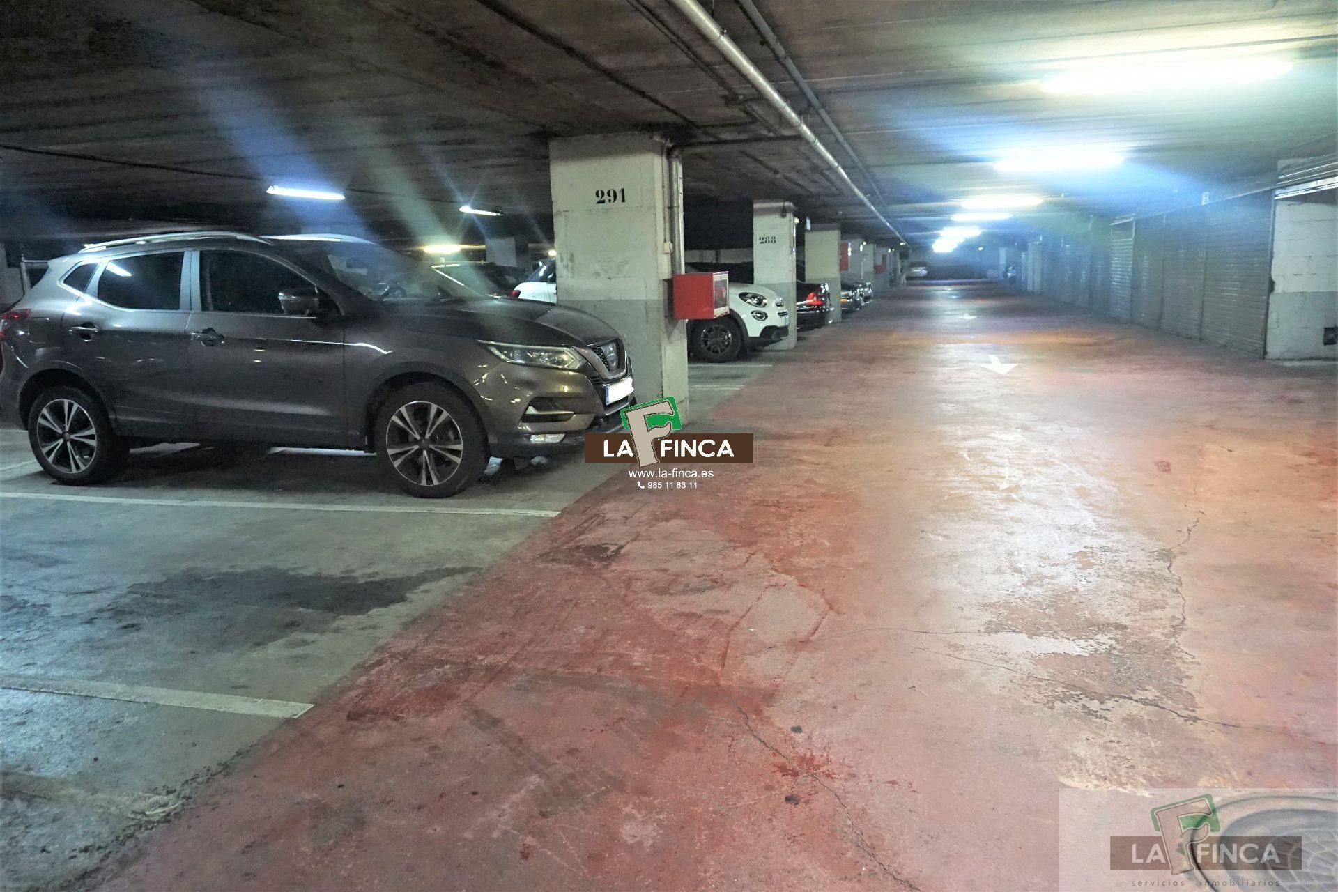 Garage for sale in Salesas - Foncalada - Campoamor