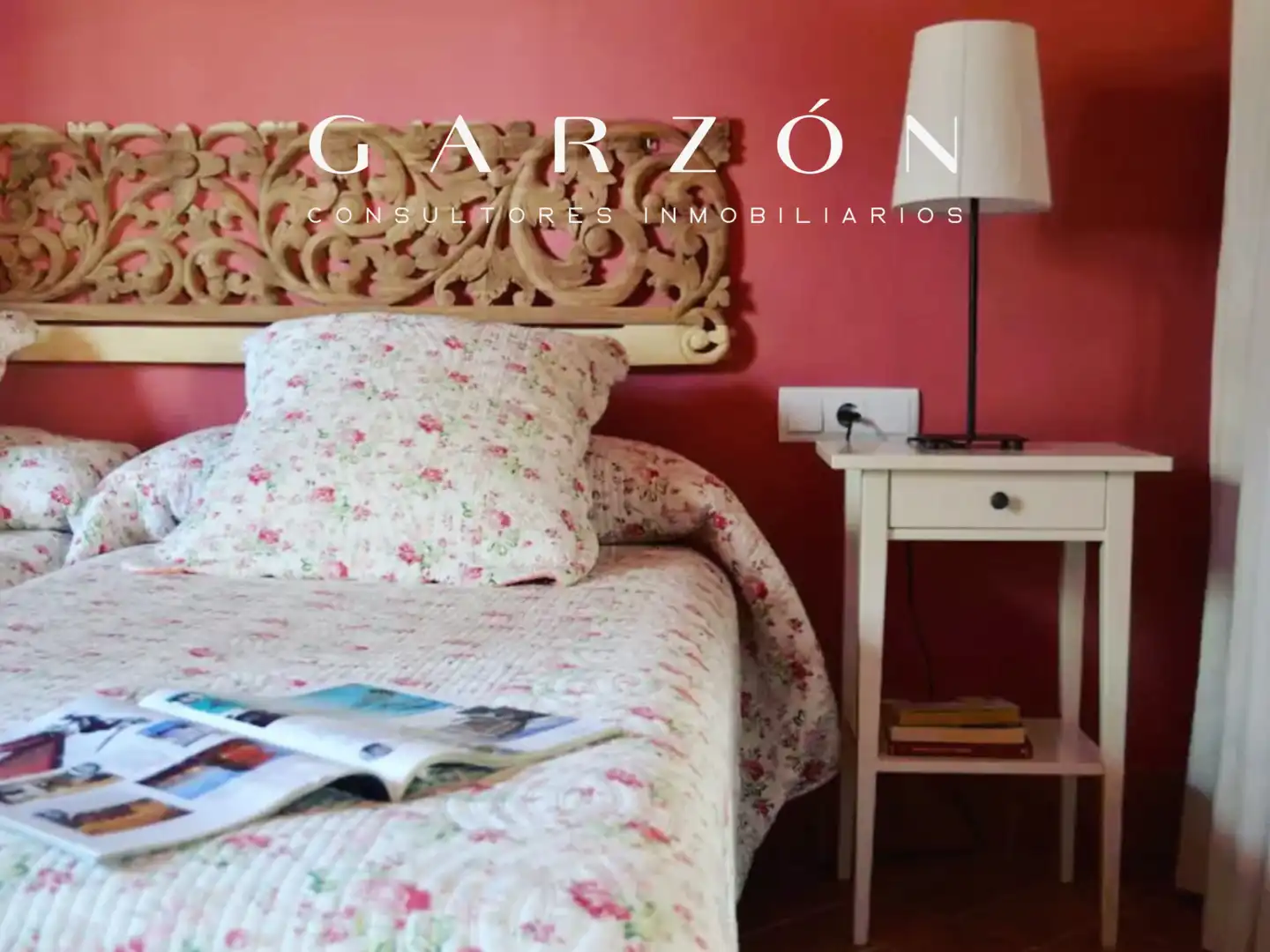Habitación de Finca rústica en venta en El Castillo de las Guardas con Aire acondicionado, Calefacción y Jardín privado