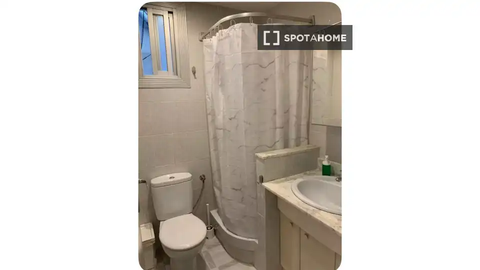 Flat to rent in Eixample, imagen 3