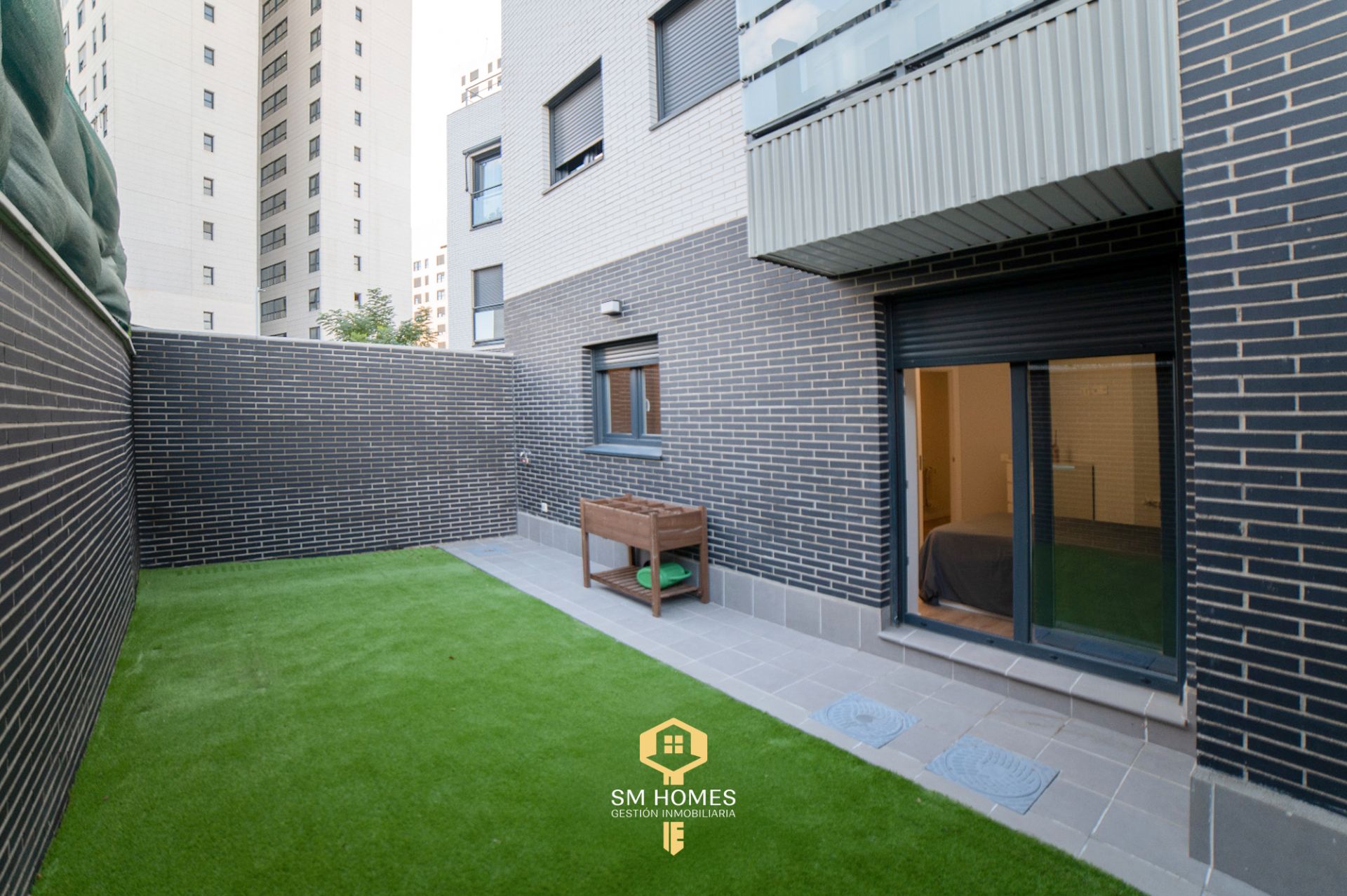 Terrace of Flat for sale in Coslada  with Heating, Private garden and Storage room