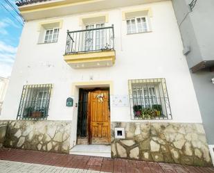 Exterior view of Single-family semi-detached for sale in Vélez-Málaga