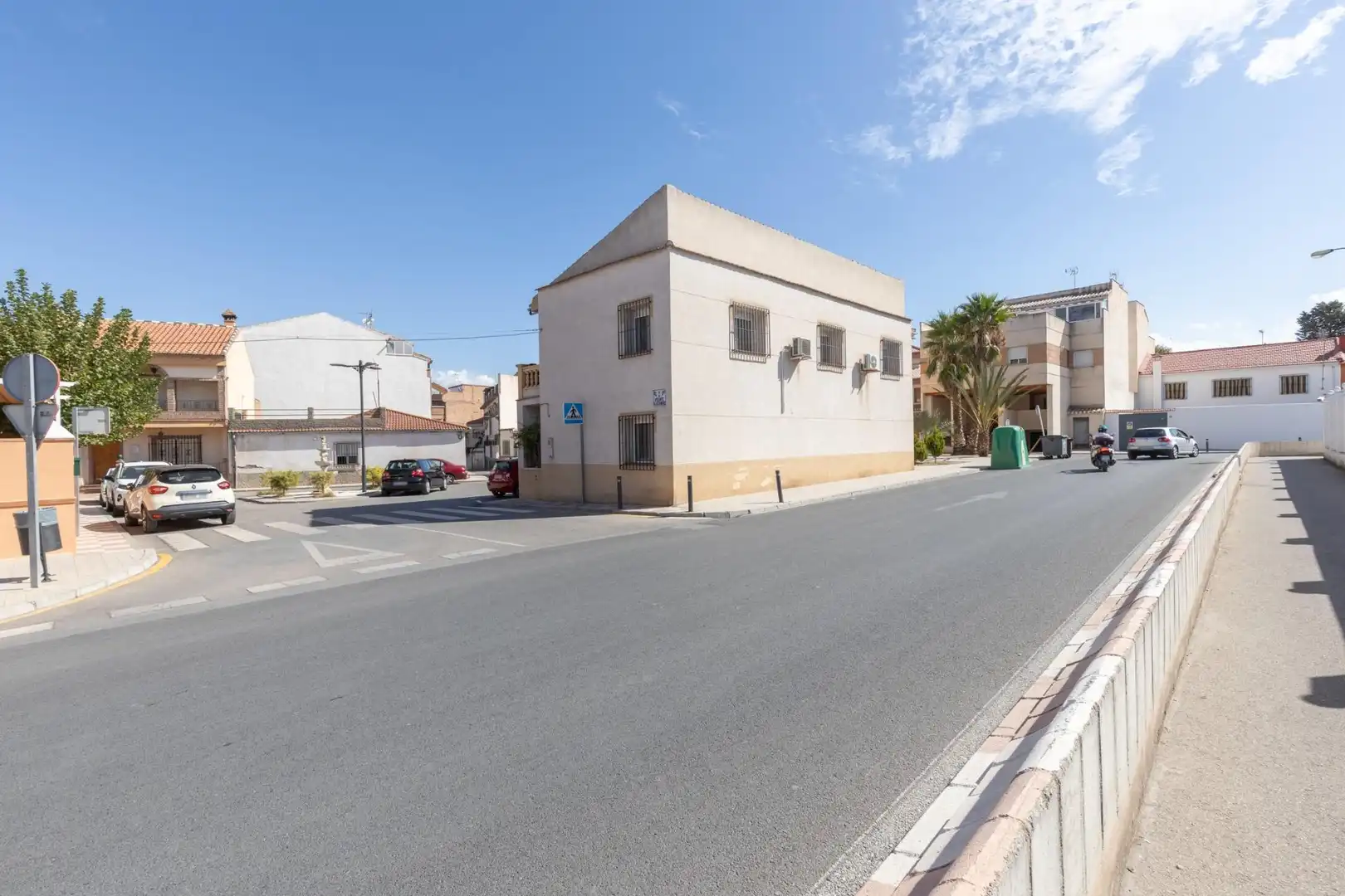 Exterior view of Houses for sale in Armilla  with Air Conditioner and Terrace