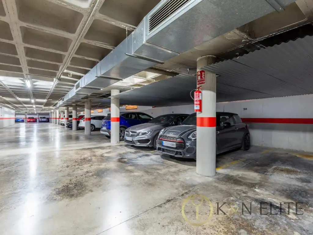 Parking of Flat for sale in Benidorm  with Air Conditioner, Heating and Private garden