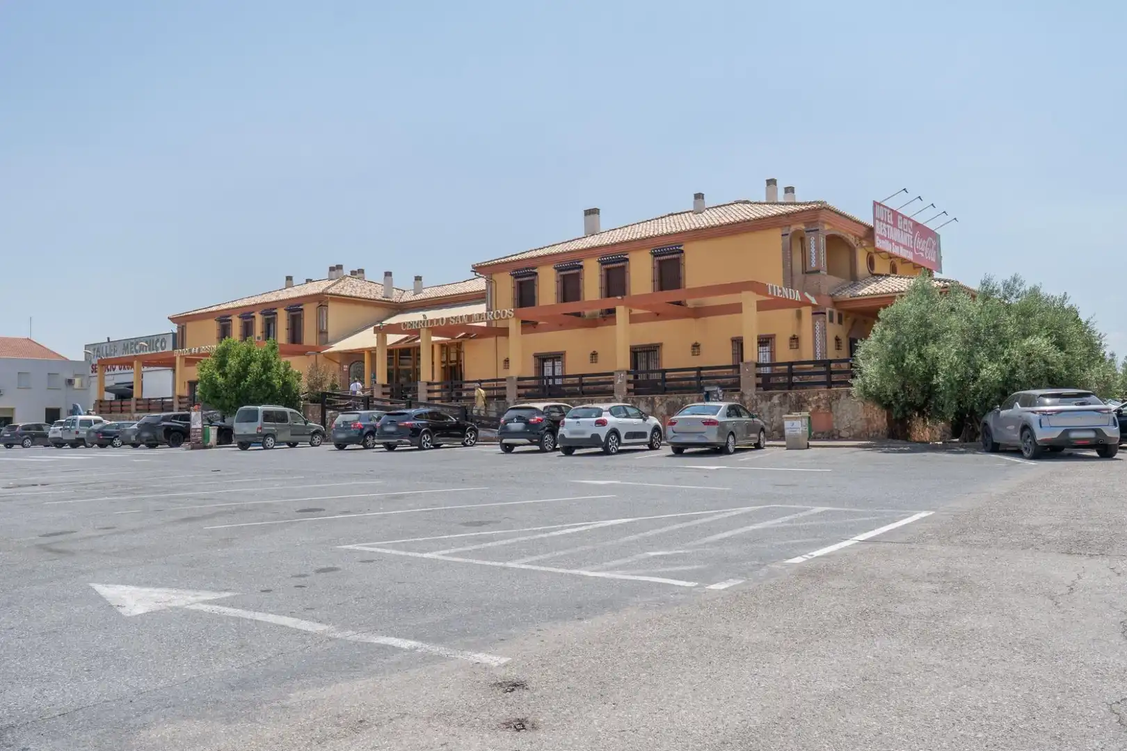 Inmuebles singulares con ascensor en venta en Diezma