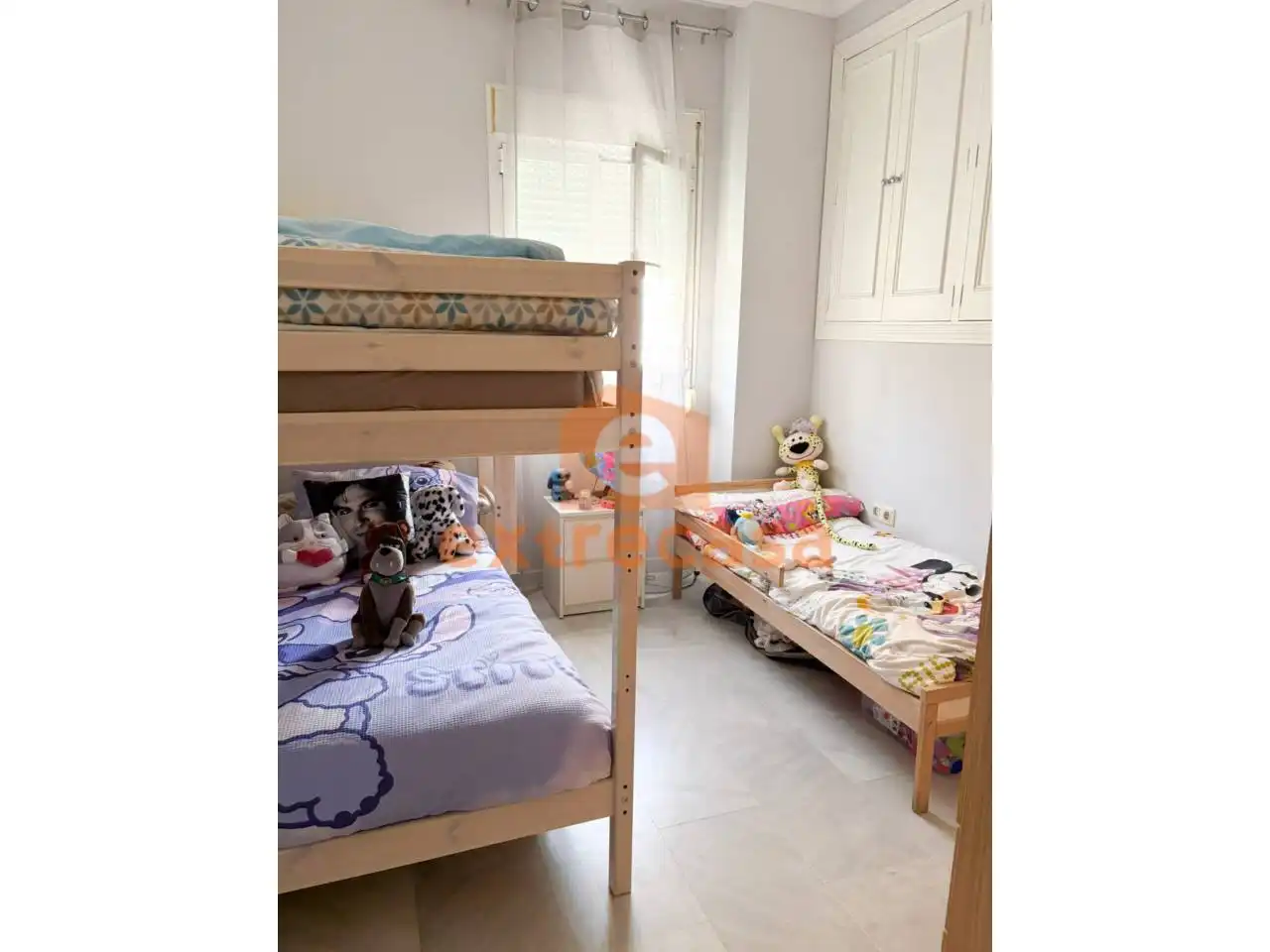 Habitación de Apartamento en venta en Badajoz con Aire acondicionado