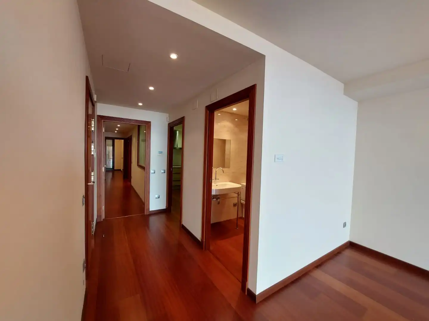 Dúplex de alquiler en Calle Estany, Nou Eixample Sud