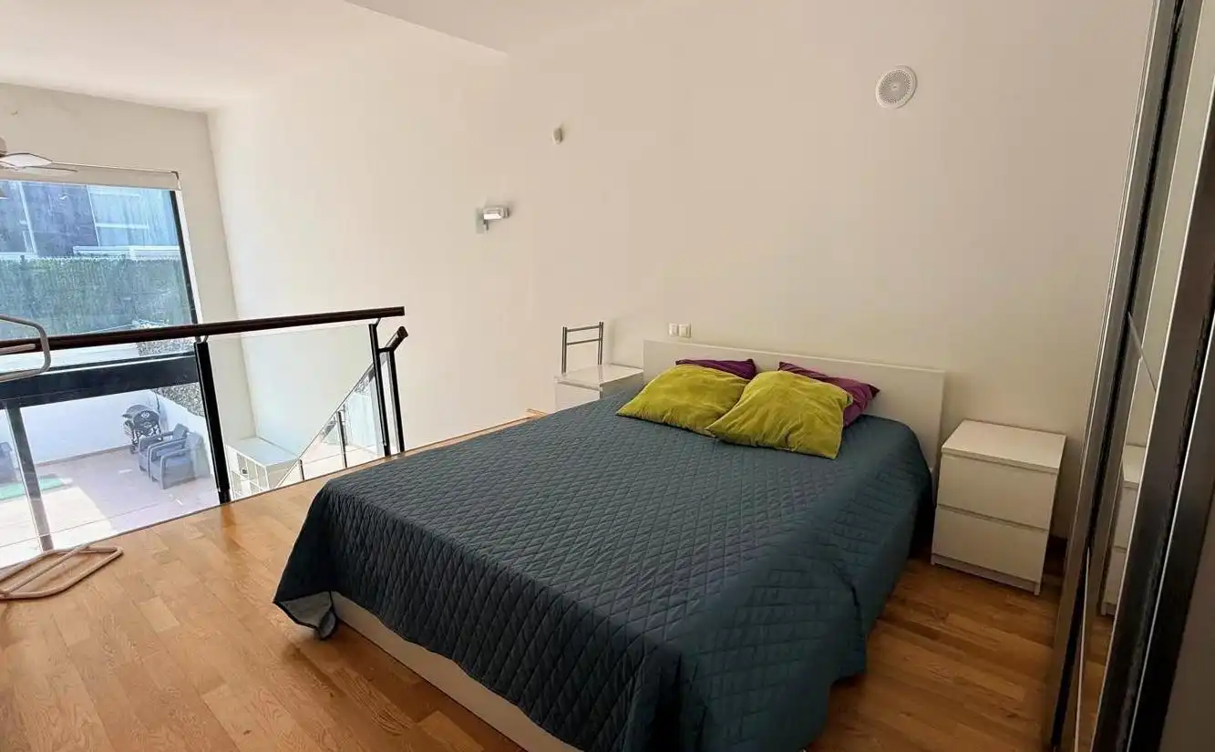 Habitación de Estudio en venta en San Sebastián de los Reyes con Aire acondicionado, Calefacción y Terraza