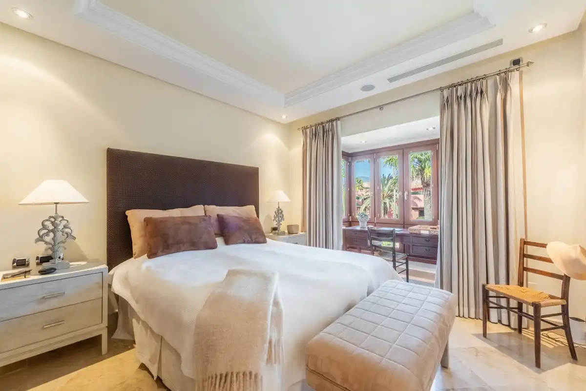 Penthouse with pool for sale in Selwo, imagen 15