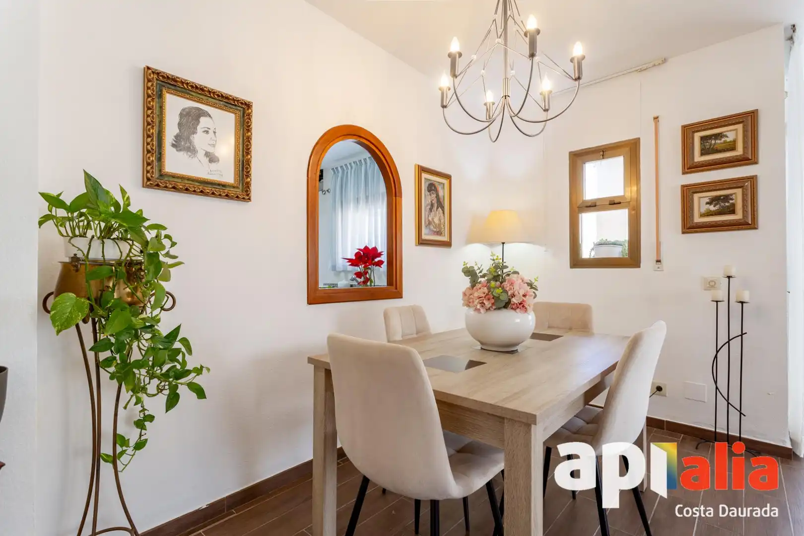Comedor de Piso en venta en Vandellòs i l'Hospitalet de l'Infant con Terraza