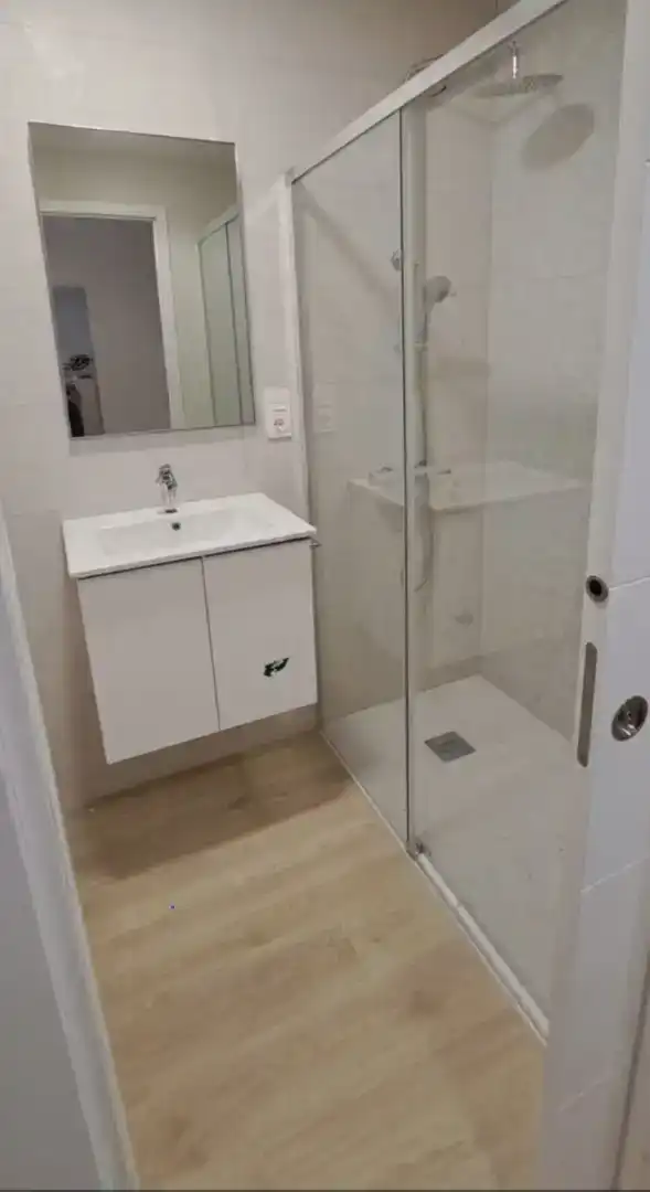 Bathroom of Attic for rent in León Capital   with Balcony