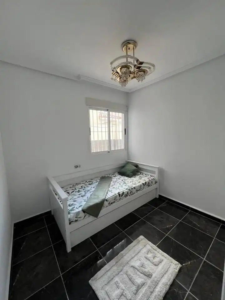 Schlafzimmer von Wohnung zur Miete in Madrid