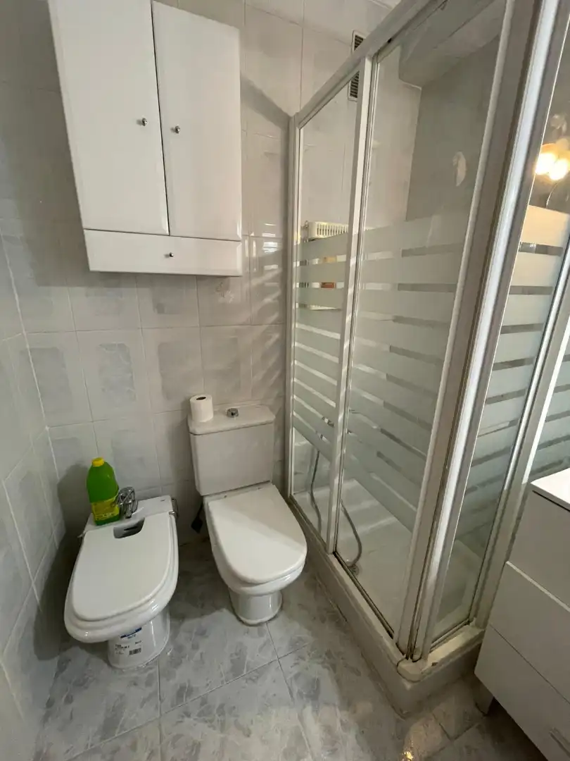 Baño de Piso en venta en Córdoba con Aire acondicionado, Calefacción y Terraza