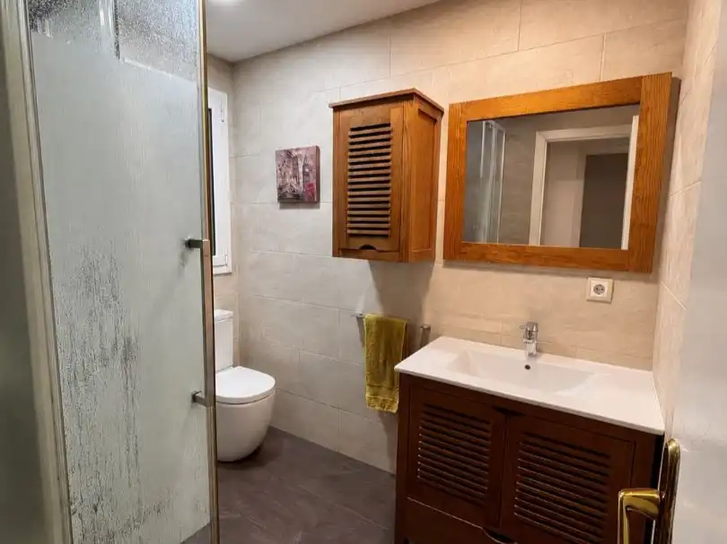 Bany de Pis en venda en Sant Andreu de la Barca amb Aire condicionat i Balcó