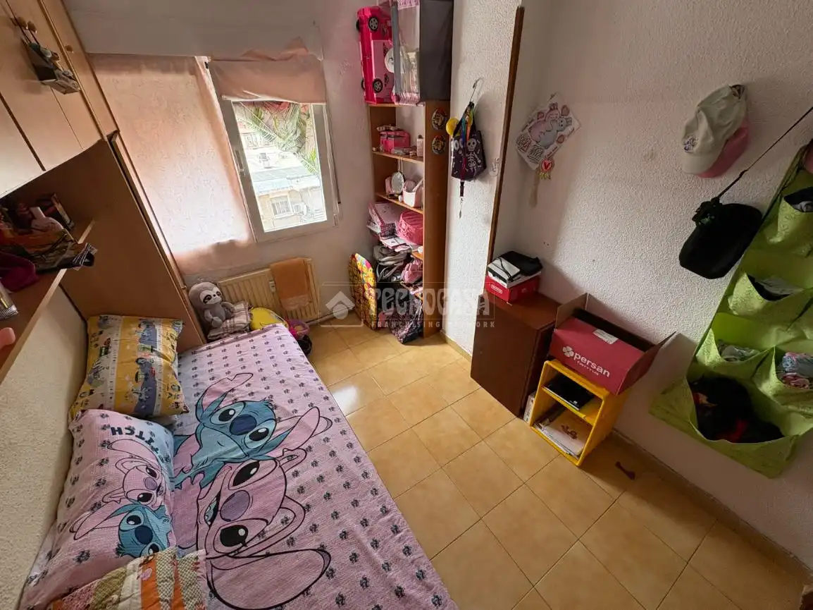 Bedroom of Flat for sale in Móstoles  with Air Conditioner
