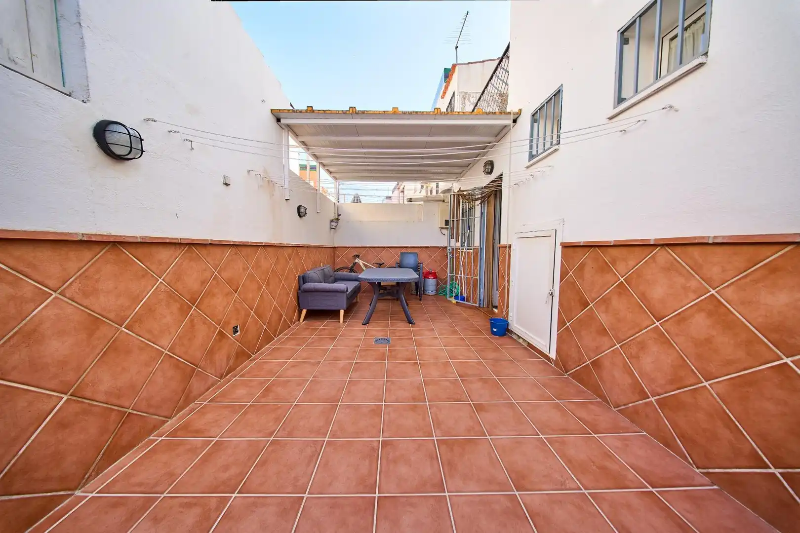 Terrasse von Einfamilien-Reihenhaus zum Verkauf in Jun