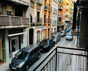 Exterior view of Flat to rent in  Granada Capital  with Air Conditioner, Furnished and Washing machine