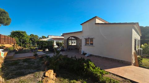 Foto 2 de Casa adosada en venda a Carrer Viena, 13, Pals, Girona