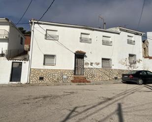 Exterior view of Country house for sale in Montalbo