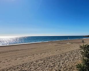 Vista exterior de Estudi en venda en Torrox amb Terrassa