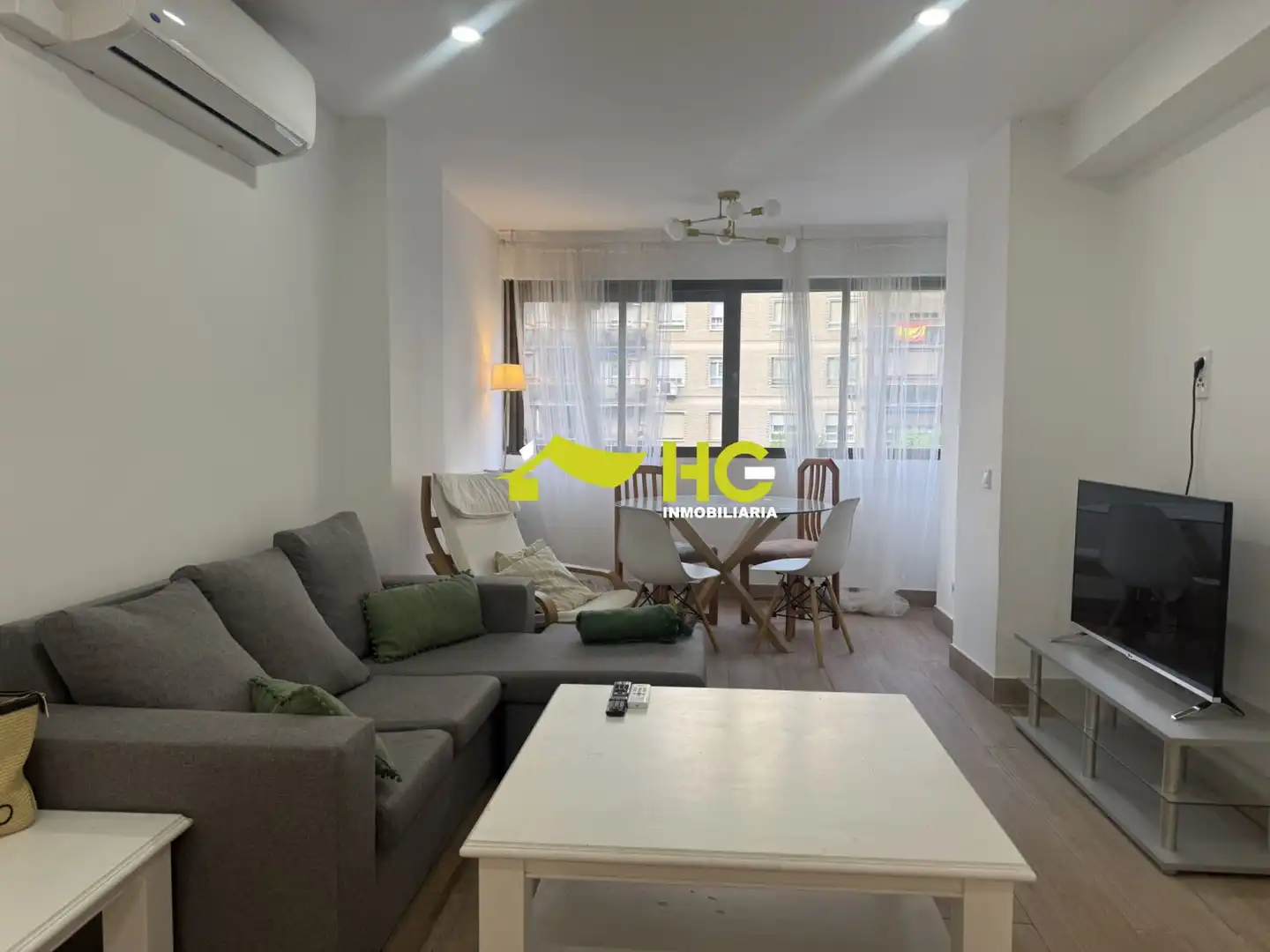 Sala de estar de Piso de alquiler en Alcorcón con Aire acondicionado, Calefacción y Amueblado
