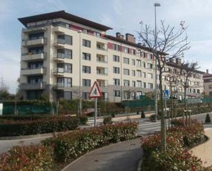 Vista exterior de Garatge en venda en Torrelavega 