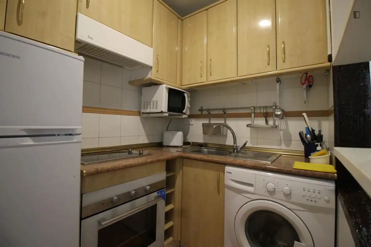 Study for rent in Nueva España