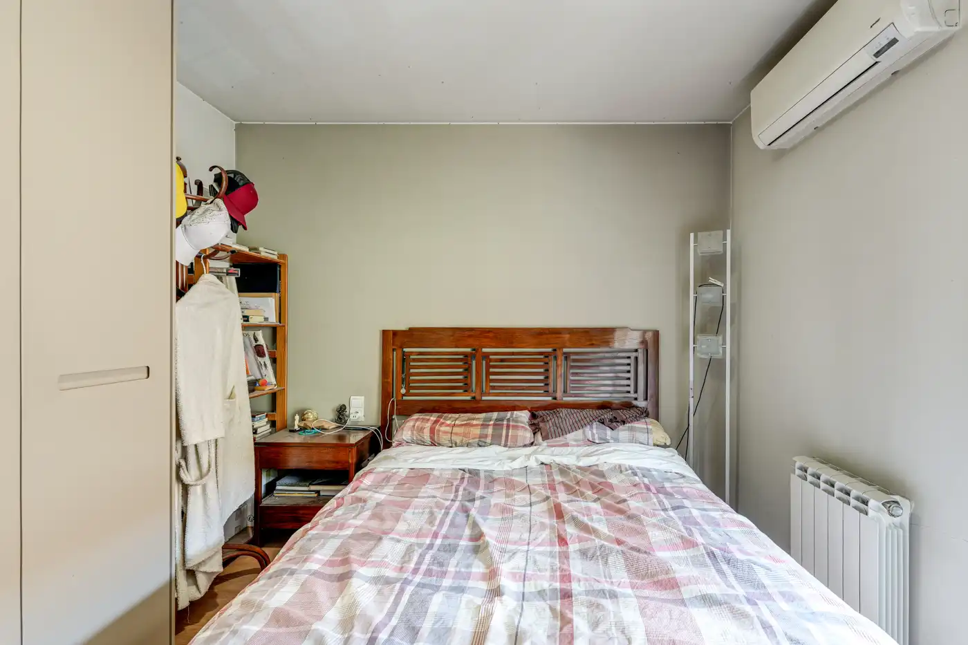 Bedroom of Flat for sale in Terrassa  with Terrace and Furnished