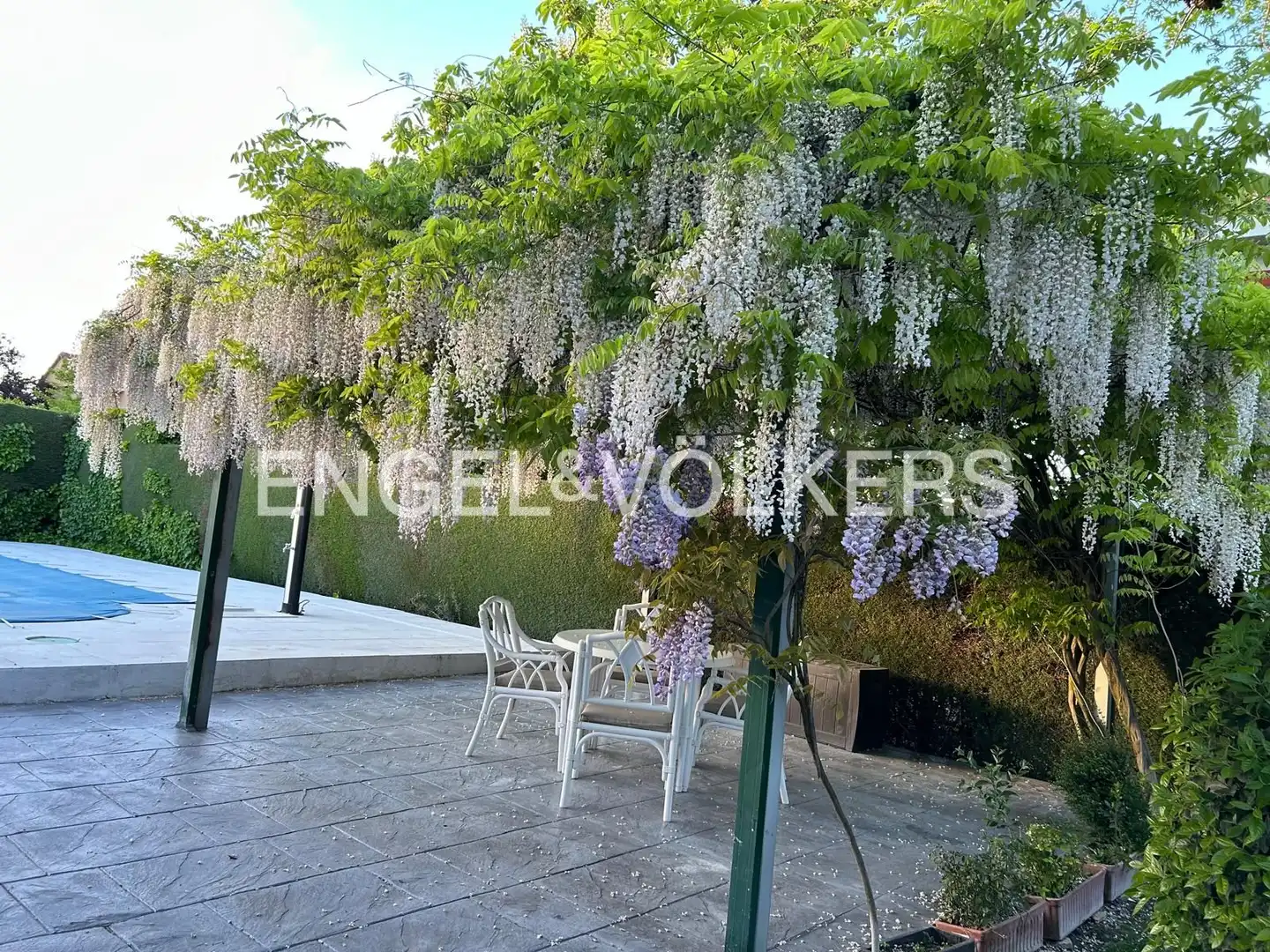 Terrassa de Casa o xalet en venda en Boadilla del Monte amb Aire condicionat, Calefacció i Jardí privat