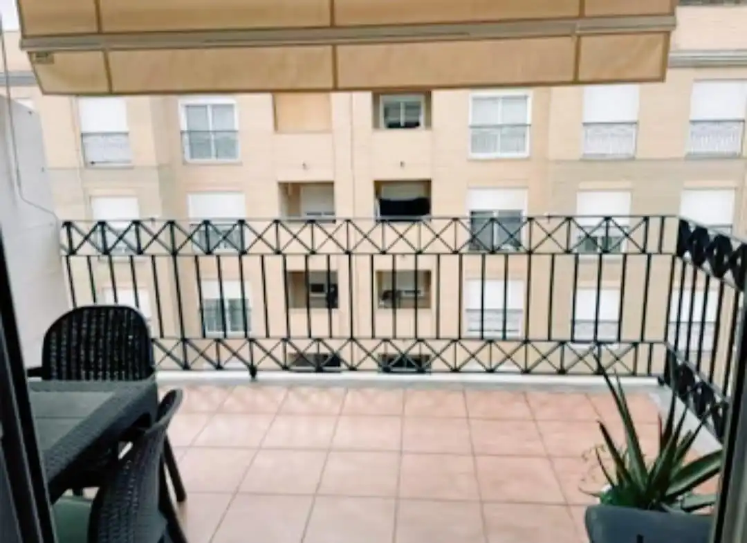 Flat with terrace for sale in Llombai, imagen 3