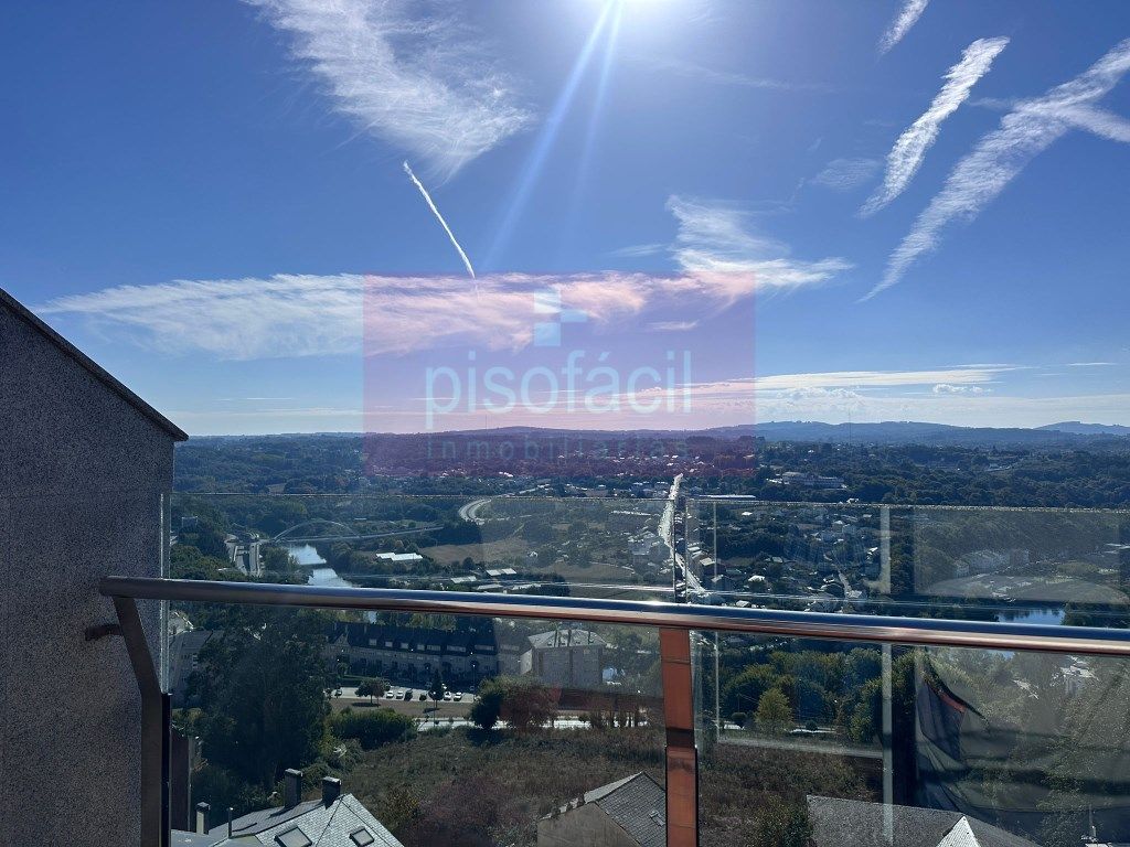 Vista exterior de Dúplex en venda en Lugo Capital